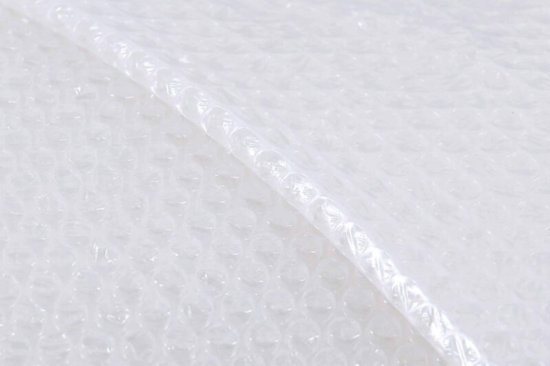 Folie cu bule 40gr/m2 0.6m x 100ml (60mp/rola) - imagine 4